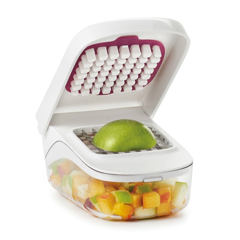 vegetable-chopper-with-easy-pour-opening-j3 onion_7.jpg