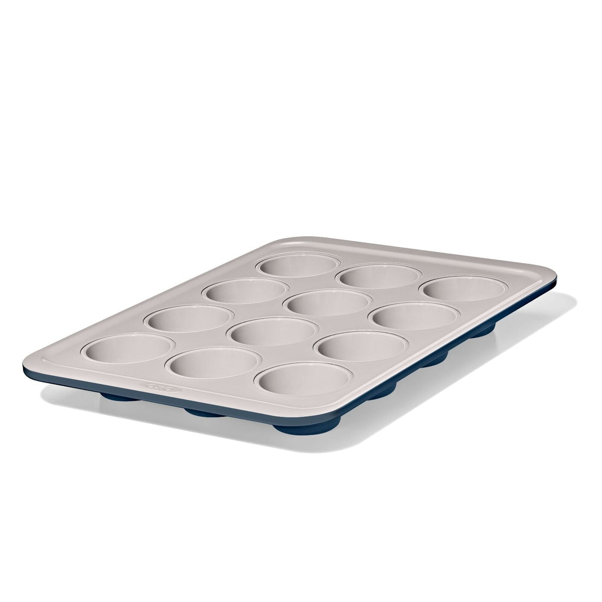 non-stick-pro-ceramic-coated-metal-bakeware-12-cup-muffin-pan-storm-blue-j0 oxo_12-cup-muffin-pan-stormblue_pdp_02.jpg