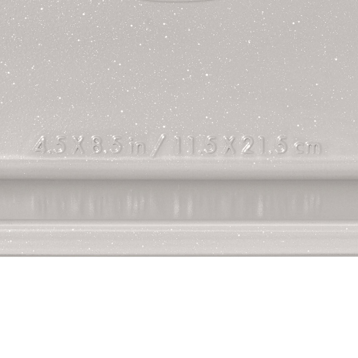 non-stick-pro-ceramic-coated-metal-bakeware-1-lb-loaf-pan-c1 oxo_1lb-loaf-pan_pdp_05.jpg
