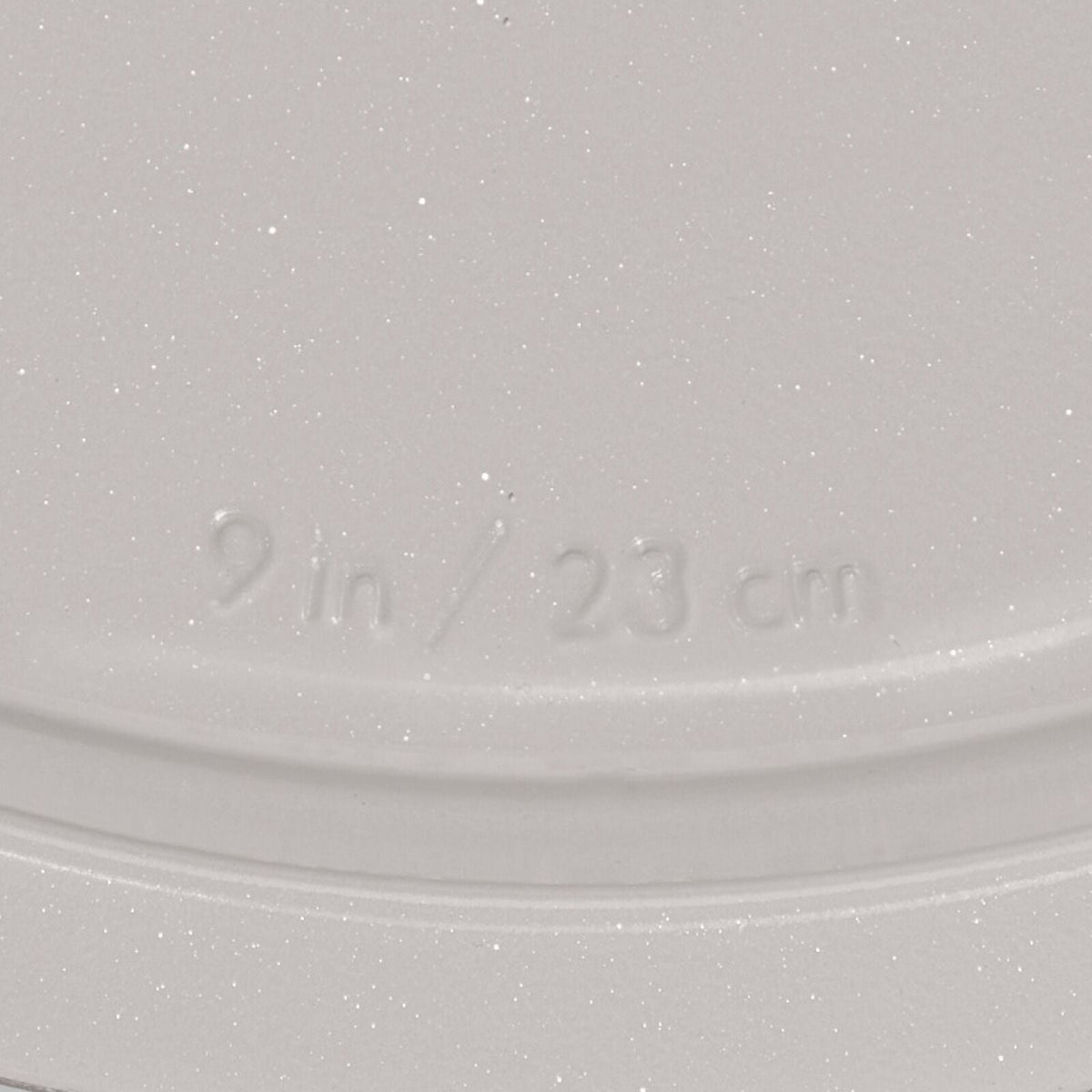 non-stick-pro-ceramic-coated-metal-bakeware-9-round-cake-pan-storm-blue-z6 oxo_9in-round-cake-pan_apdp_05.jpg