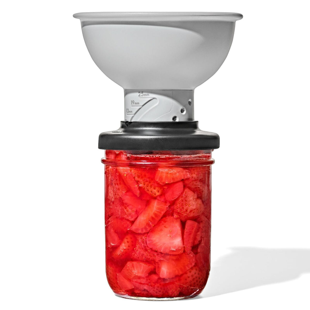 adjustable-funnel-m7 oxo_adjustable-funnel_pdp_03.jpeg