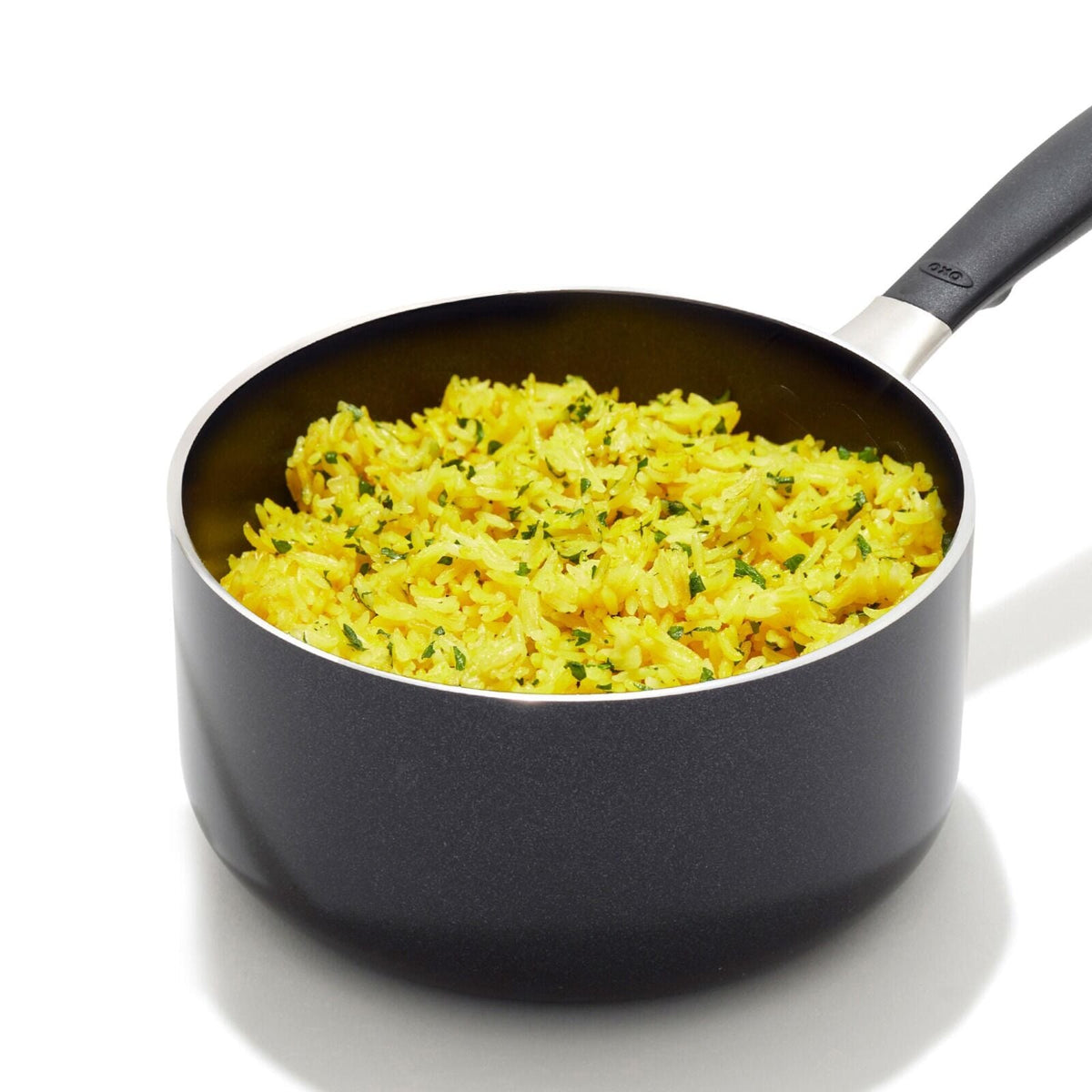 non-stick-pro-every-day-1-6-qt-saucepan-with-lid-s4 oxo_cc010467-001_nonstick-everyday-1p6qt-saucepan_pdp_03.jpg
