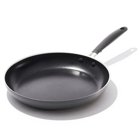 non-stick-pro-every-day-12-inch-frypan-t7 oxo_cc010470-001_nonstick-everyday-12in-fry-pan_pdp_01.jpg