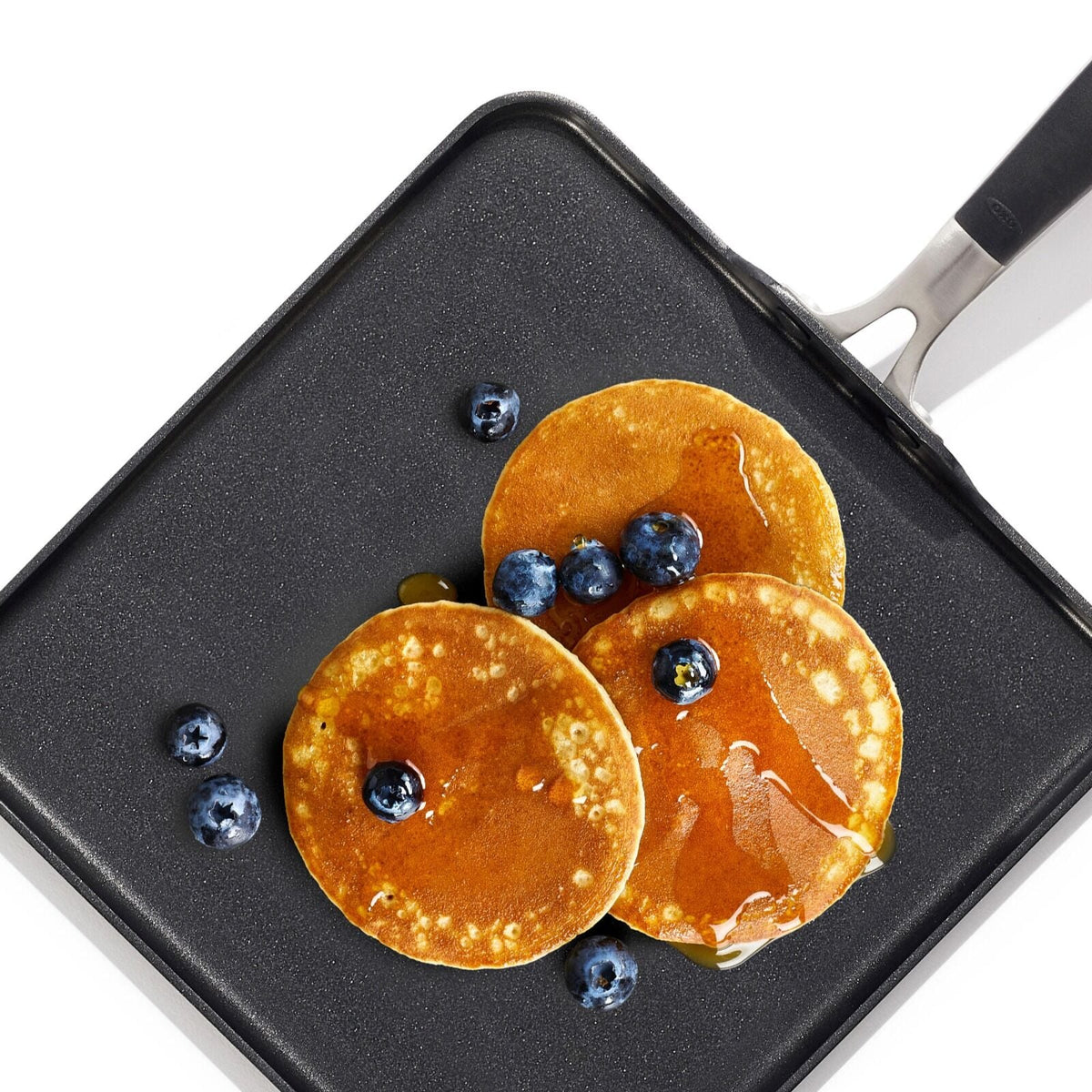 oxo-stainless-steel-everyday-11-in-square-griddle-z0 oxo_cc010472-001_nonstick-everyday-11in-square-griddle_pdp_05.jpg