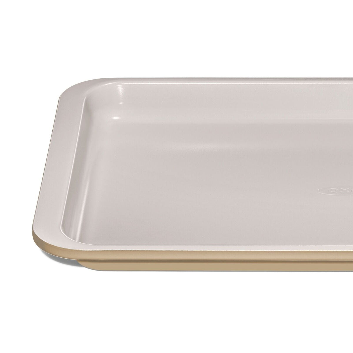 non-stick-pro-ceramic-coated-metal-bakeware-jelly-roll-pan-h1 oxo_gg_11415700_jelly-roll-pan-biscuit_pdp_04.jpg