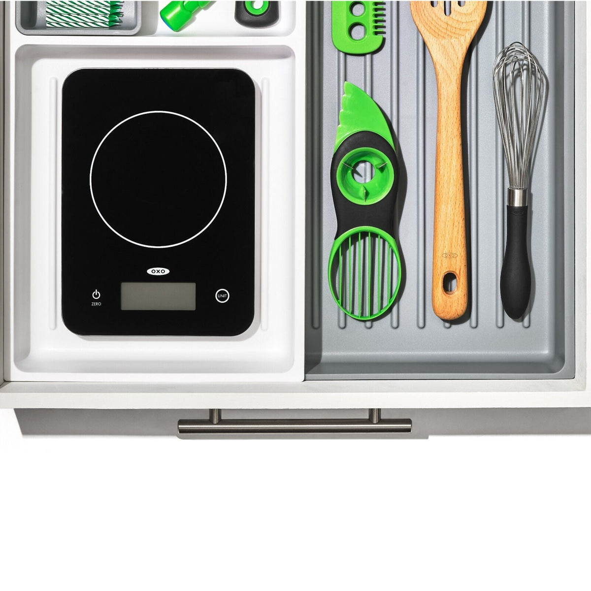 everyday-glass-food-scale-11lbs-5kg-y1 oxo_glass_food_scale-11345800_013.jpg