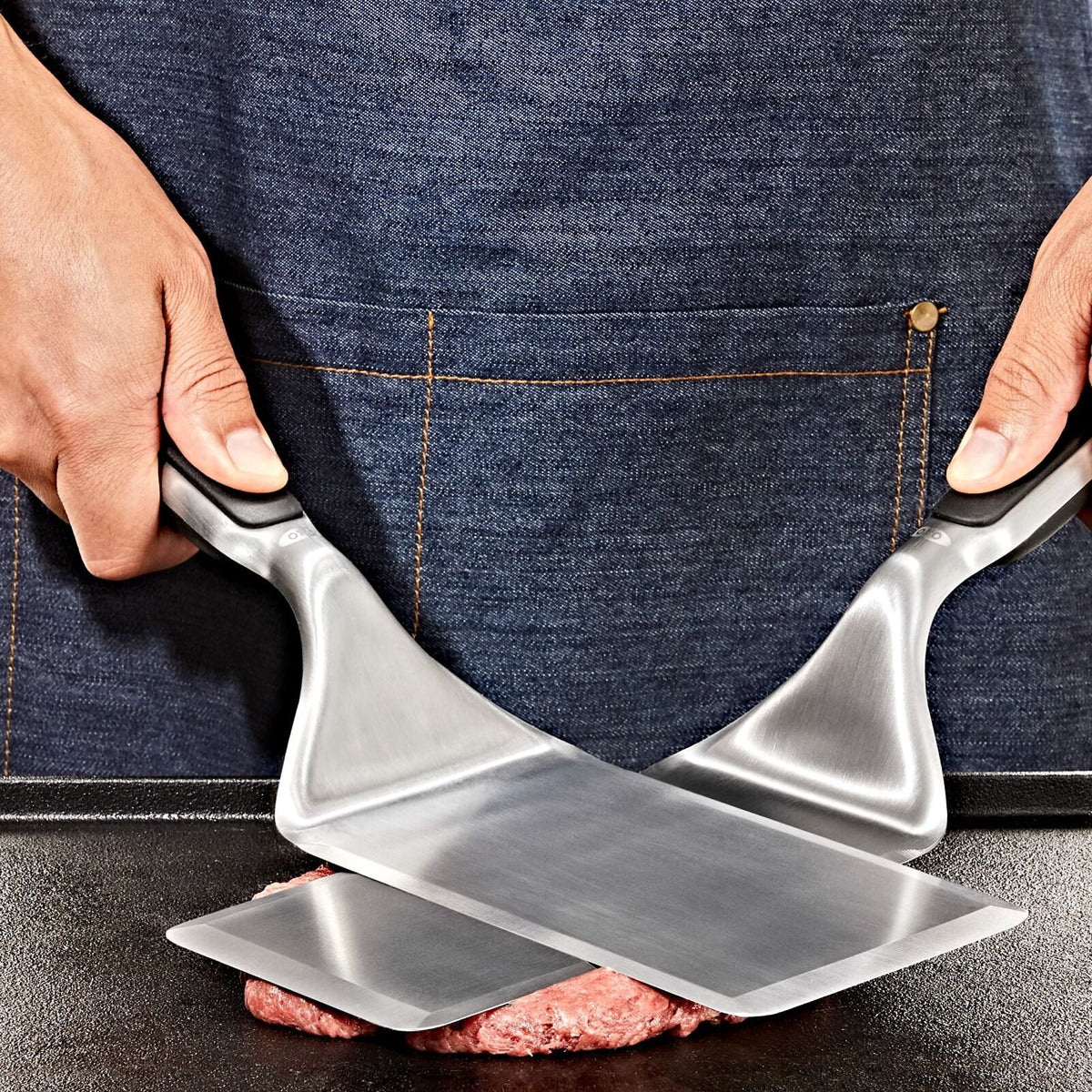 large-griddle-turner-i7 oxo_griddle-turner_pdp_06.jpeg