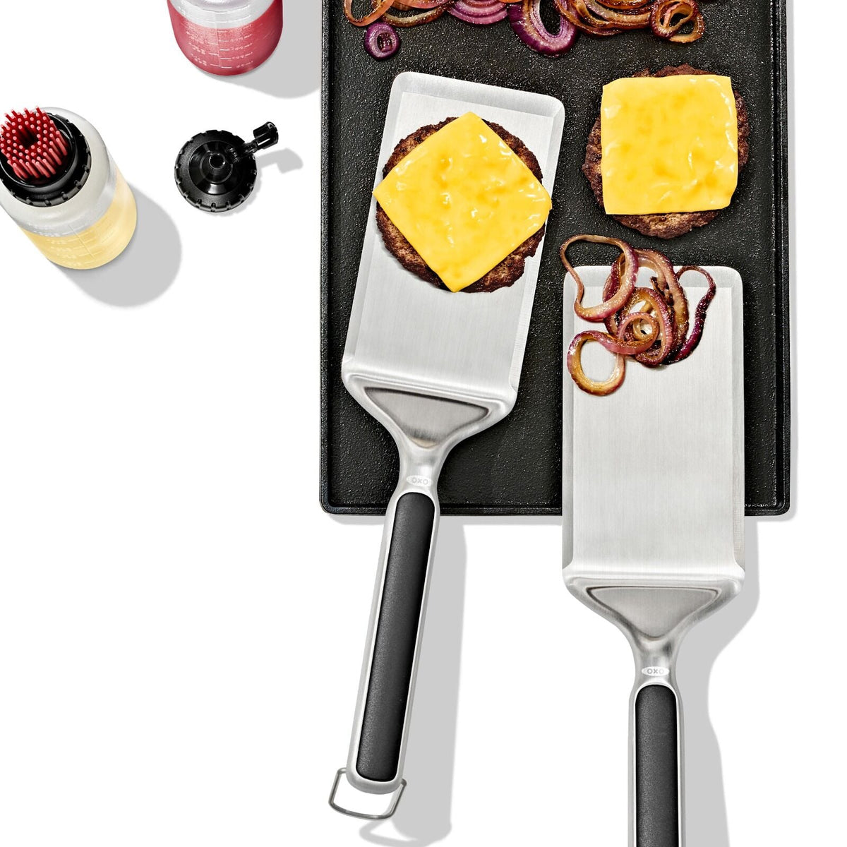 large-griddle-turner-i7 oxo_griddle-turner_pdp_07.jpeg