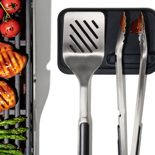 outdoor-3-piece-grilling-tool-set-v5 oxo_grilling_tool_set-9110100_013.jpg
