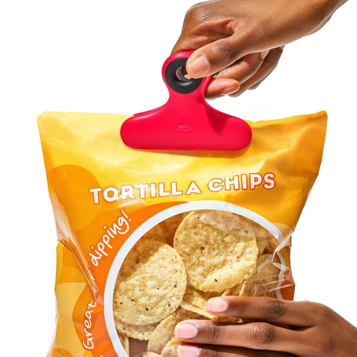 magnetic-heavy-duty-clips-4-piece-w6 oxo_heavy-duty_clips-13362600_014.jpg