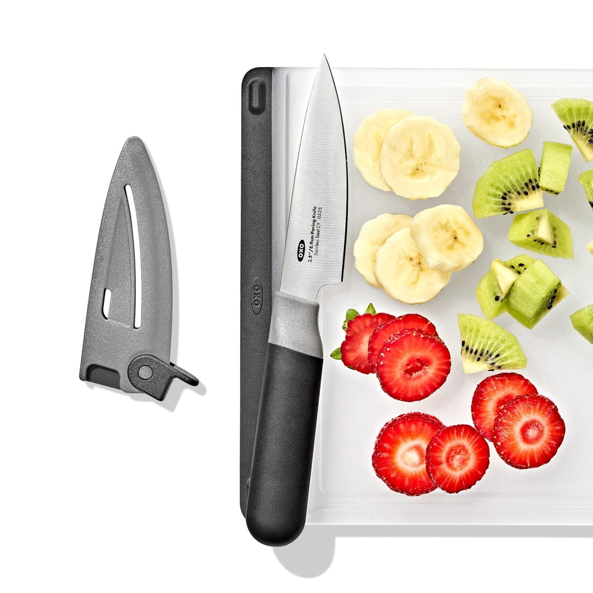 3-5-in-paring-knife-with-locking-sheath-o9 oxo_paring-knife-with-sheath_pdp_01.jpeg