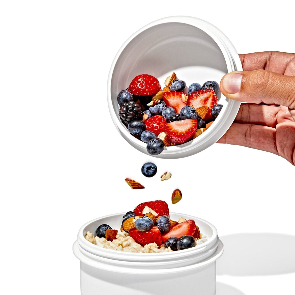 prep-and-go-small-cup-duo-q5 oxo_prep-go-duo-cup_pdp_01.jpeg