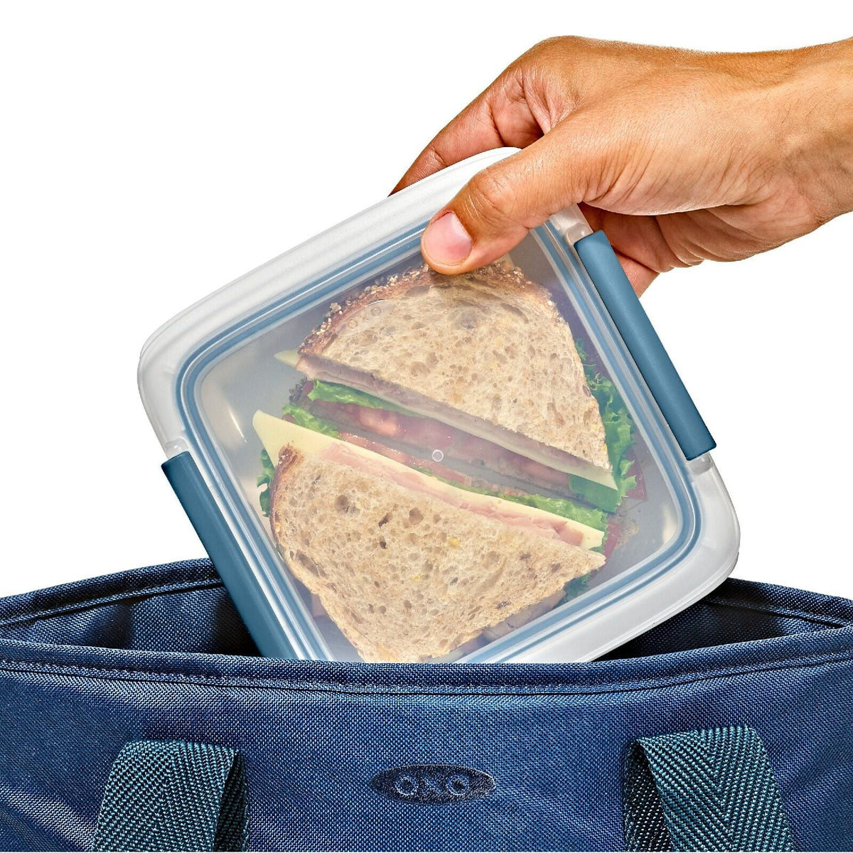 prep-and-go-slim-container-with-removable-divider-1-8-cups-0-4-l-u3 oxo_prep-go-slim-container_pdp_08.jpeg