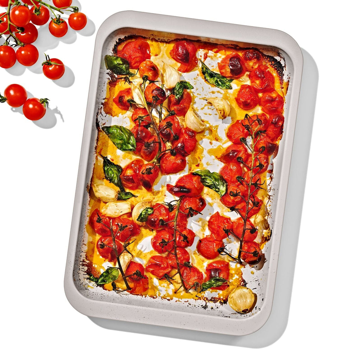 non-stick-pro-ceramic-coated-metal-bakeware-quarter-sheet-pan-storm-blue-k5 oxo_quarter-sheet-pan_pdp_04.jpg