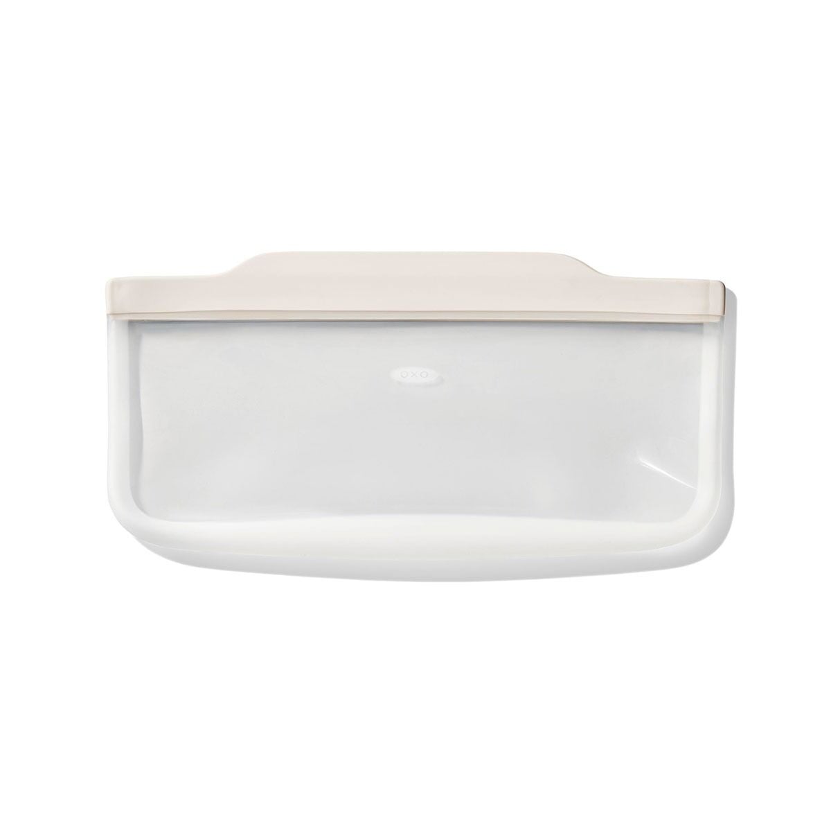 silicone-reusable-bag-slim-bag-20-oz-oat-m6 oxo_silicone_snack_bag-11386400_017.jpg