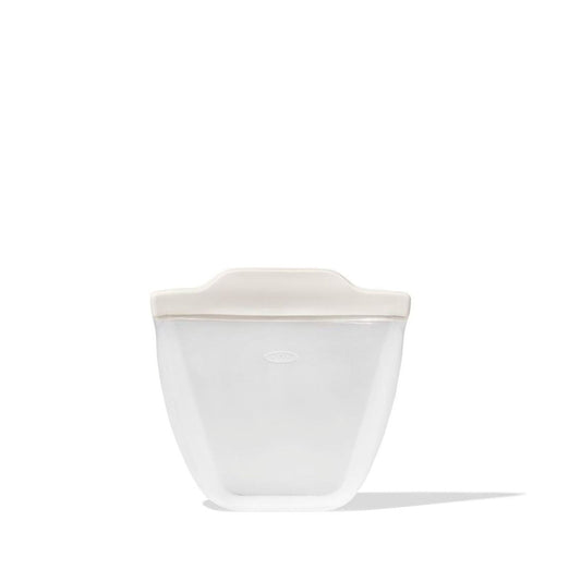 silicone-reusable-bag-stand-up-cup-8-oz-oat-s0 oxo_silicone_stand-up_bag-11385900_021.jpg