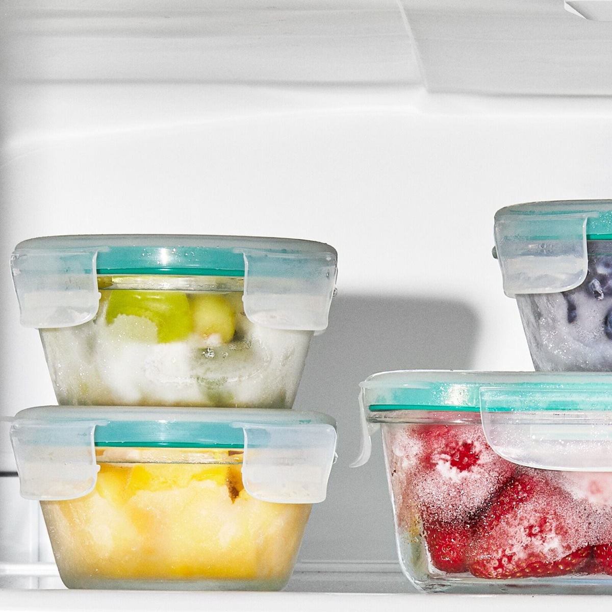 smart-seal-8-piece1-cup-glass-round-container-set-z0 oxo_smart_seal_containers-11382700_014.jpg
