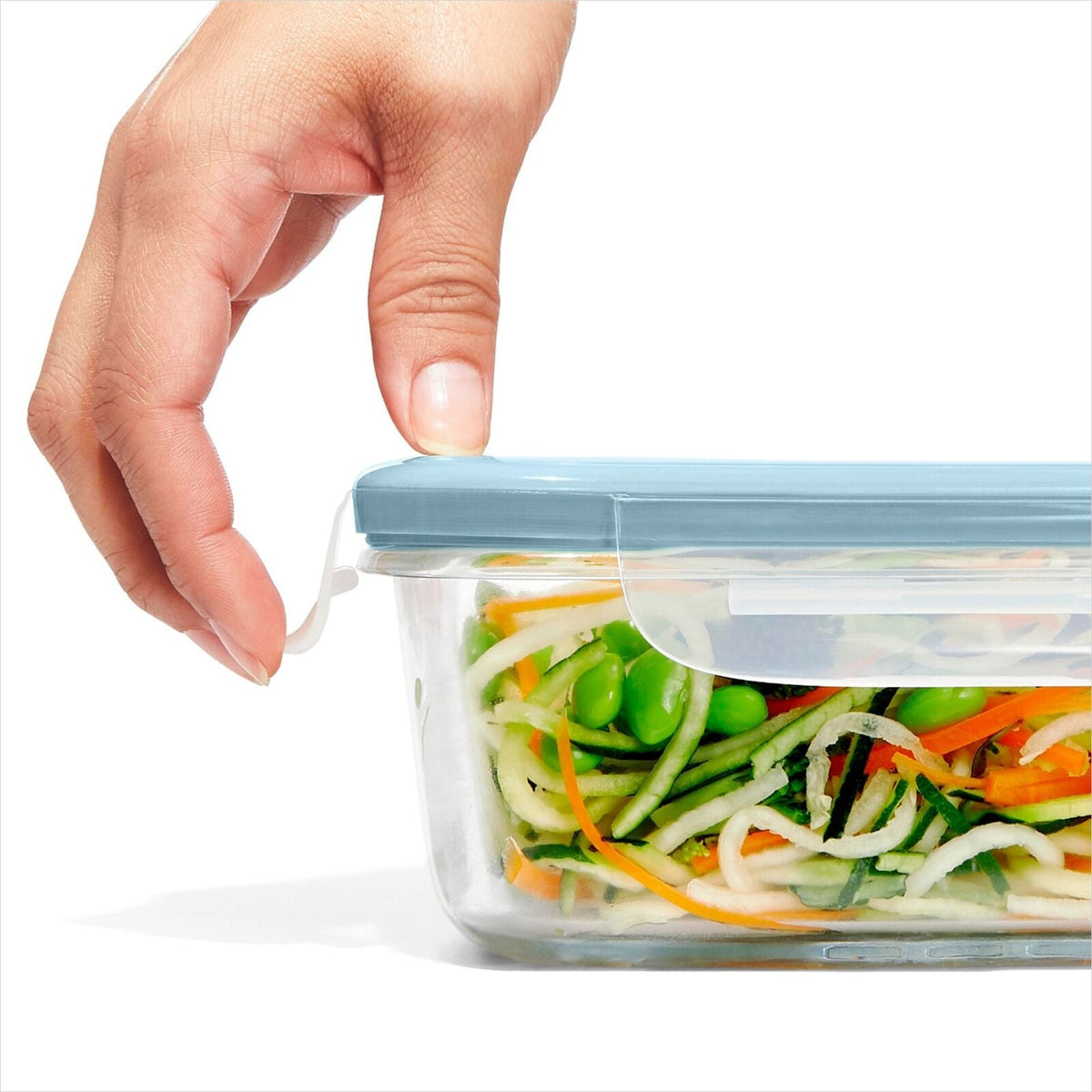 smart-seal-8-cup-glass-rectangle-container-arctic-blue-e4 oxo_smartseal_rectangle-glass-arctic_pdp_01.jpeg