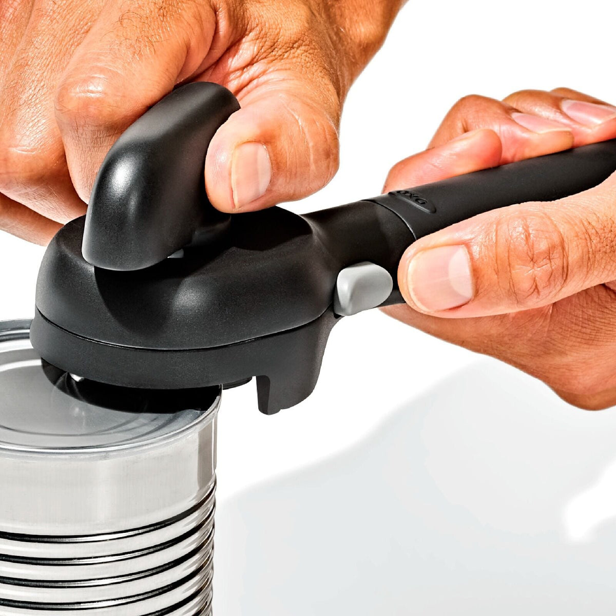 smooth-edge-can-opener-q4 oxo_smooth-edge-can-opener_pdp_01.jpeg