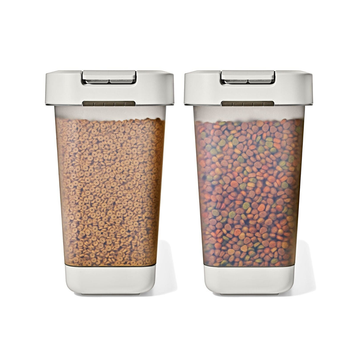 oxo-pet-airtight-food-container-with-scoop-large-z8 pet_7301500_airtight-food-container-large_pdp_06.jpeg