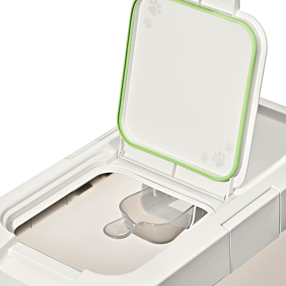 oxo-pet-airtight-food-container-with-scoop-extra-large-r2 pet_7301600_airtight-food-container-extra-large_pdp_03.jpeg