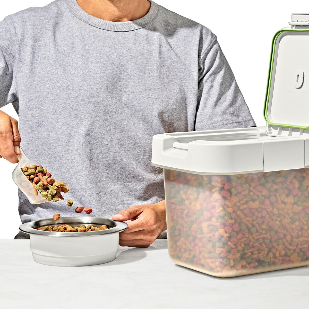 oxo-pet-airtight-food-container-with-scoop-small-u4 pet_7301700_airtight-food-container-small_pdp_05.jpg