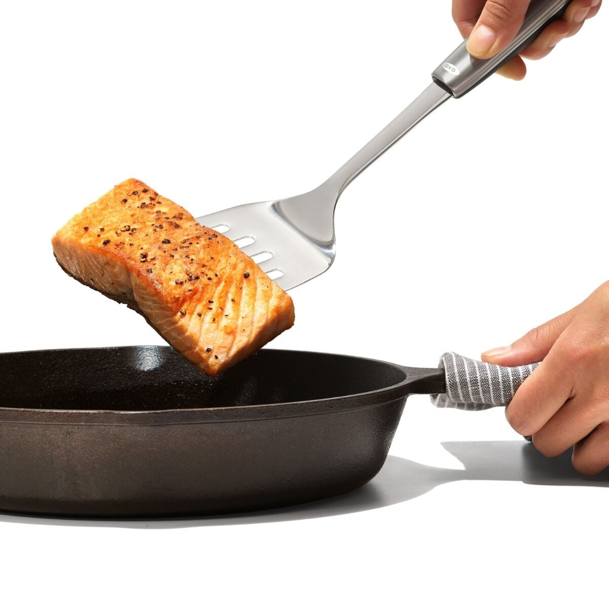 oxo-steel-cooking-turner-v8 stl3120600_8d.jpg