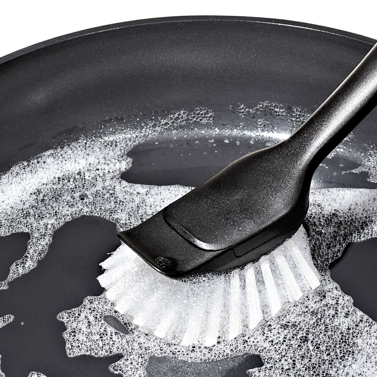steel-dish-brush-with-replaceable-head-g6 stl_dishbrush_pdp_03.jpg