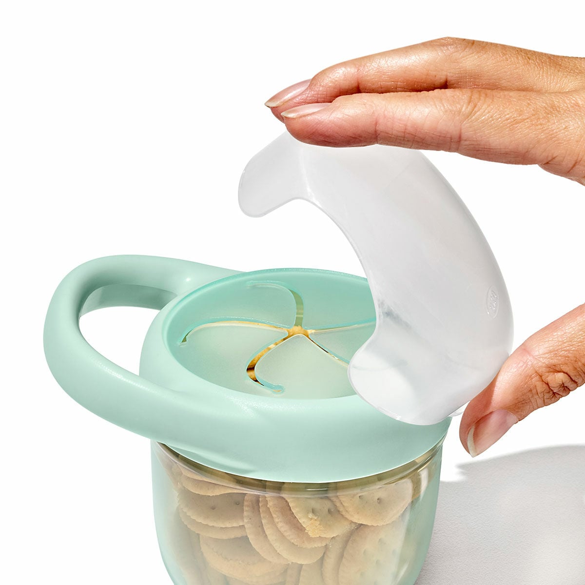 tot-snack-cup-with-lid-2-pack-r2 tot_61167200_snackcupwlid-opalblossom_05_1.jpg