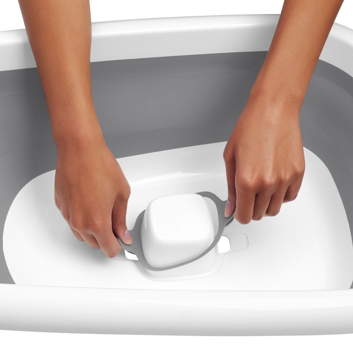splash-and-store-bathtub-l7 tot_63142700_4.jpg