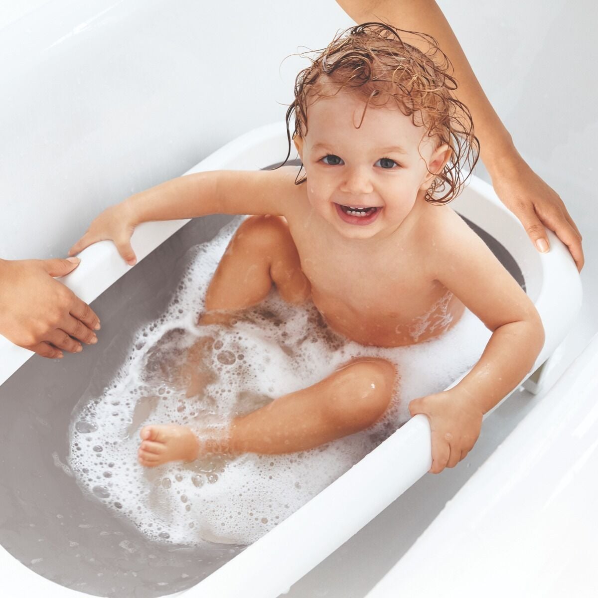 splash-and-store-bathtub-l7 tot_63142700_4e.jpg