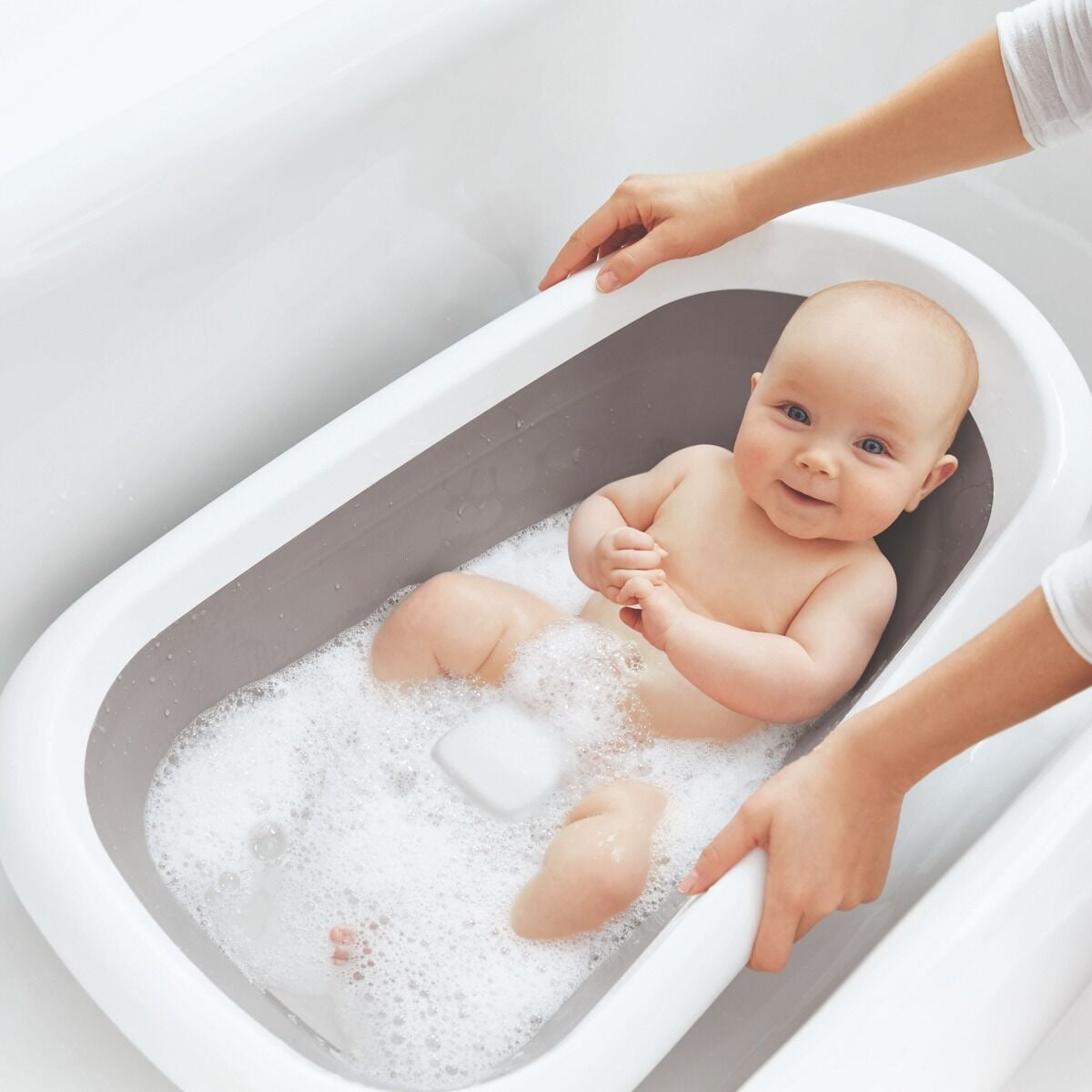 splash-and-store-bathtub-l7 tot_63142700_4g.jpg