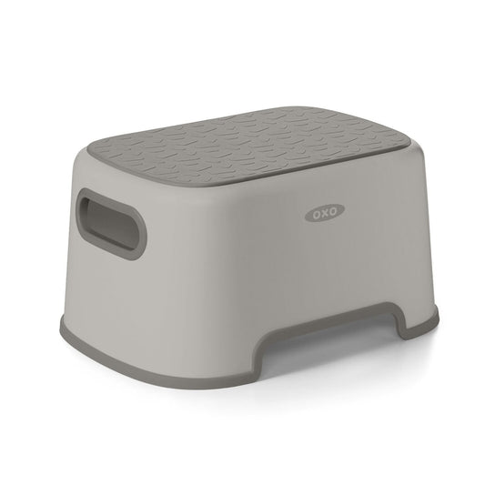 step-stool-drizzle-t6 tot_63171500_step-stool-drizzle_00_main.jpeg