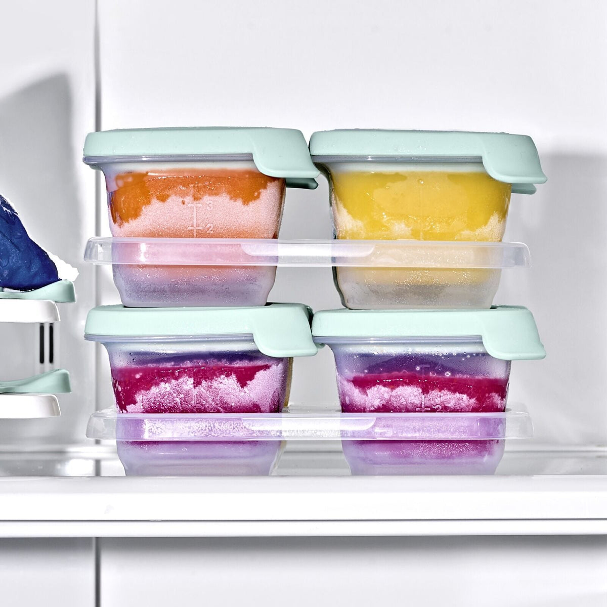 silicone-baby-blocks-food-storage-containers-4-oz-opal-c8 tot_silicone-baby-blocks-4oz_opal_pdp_05_1.jpeg