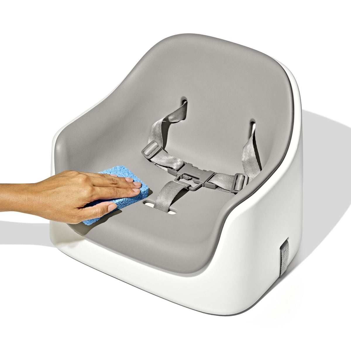 nest-booster-seat-with-removable-cushion-k0 zmdzhzhlrrwh8eww16gc.jpg